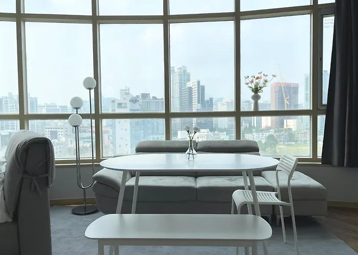 Daire Contemporary Duplex Stn View 3min *