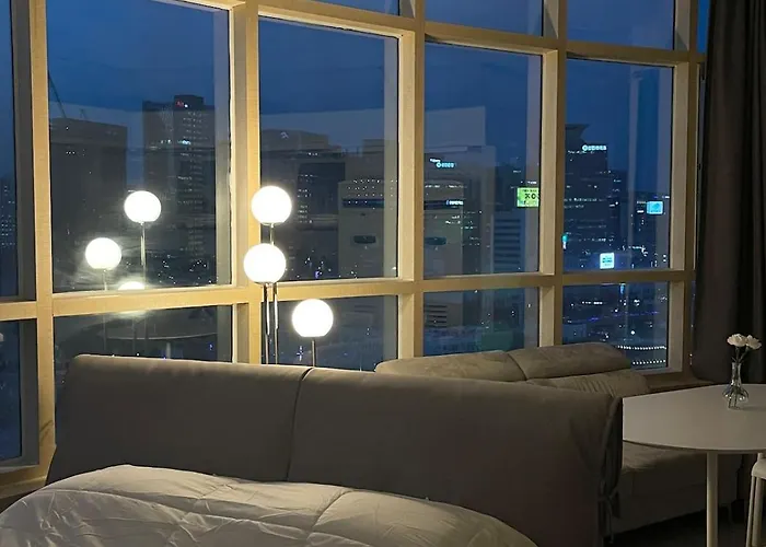 Contemporary Duplex Stn View 3min